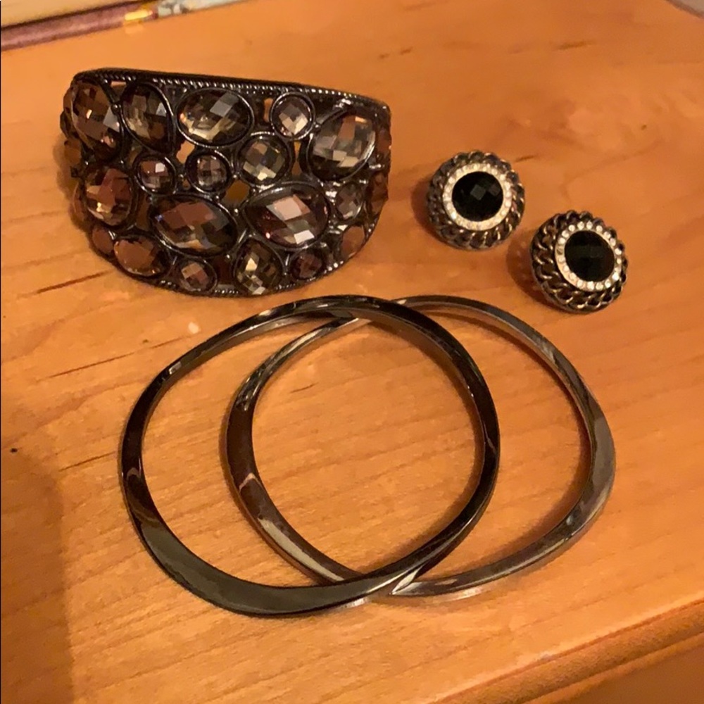 WHBM Jewelry Bundle